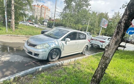 Nissan Tiida, 2012 год, 550 000 рублей, 1 фотография