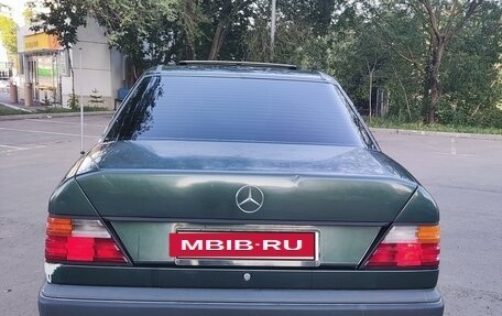 Mercedes-Benz W124, 1988 год, 950 000 рублей, 4 фотография