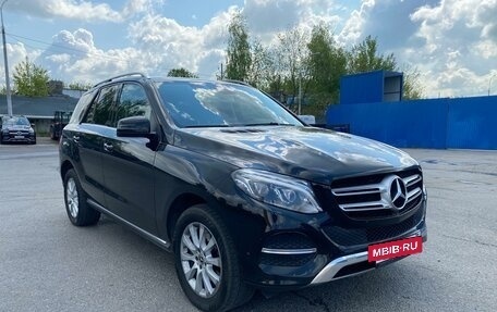 Mercedes-Benz GLE, 2017 год, 3 750 000 рублей, 2 фотография