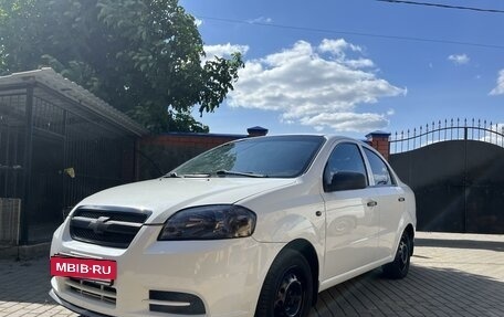 Chevrolet Aveo III, 2011 год, 520 000 рублей, 2 фотография