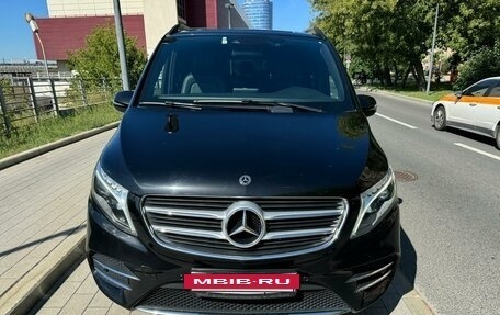 Mercedes-Benz V-Класс, 2018 год, 5 000 000 рублей, 2 фотография