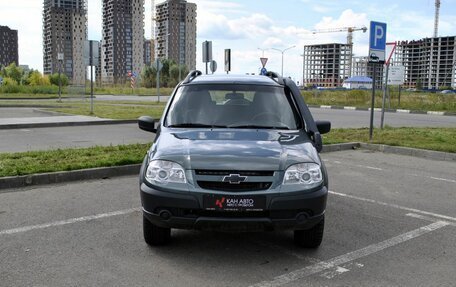 Chevrolet Niva I рестайлинг, 2018 год, 920 900 рублей, 3 фотография