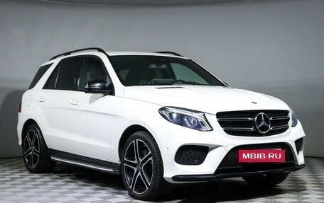 Mercedes-Benz GLE, 2015 год, 3 970 000 рублей, 3 фотография