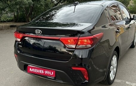 KIA Rio IV, 2018 год, 1 535 000 рублей, 5 фотография