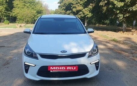 KIA Rio IV, 2017 год, 1 590 000 рублей, 3 фотография