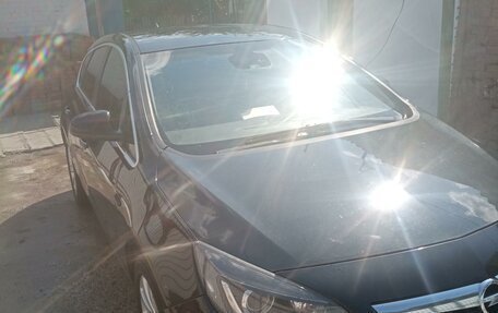 Opel Astra J, 2011 год, 795 000 рублей, 2 фотография