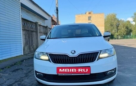 Skoda Rapid I, 2018 год, 1 450 000 рублей, 2 фотография