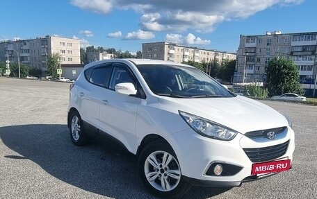 Hyundai ix35 I рестайлинг, 2012 год, 1 650 000 рублей, 2 фотография