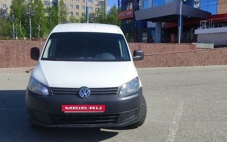 Volkswagen Caddy III рестайлинг, 2013 год, 900 000 рублей, 2 фотография