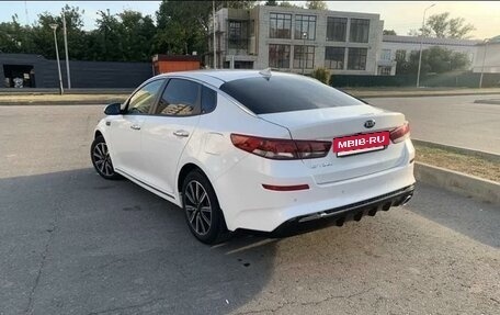 KIA Optima IV, 2018 год, 2 350 000 рублей, 3 фотография