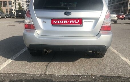 Subaru Forester, 2006 год, 900 000 рублей, 2 фотография