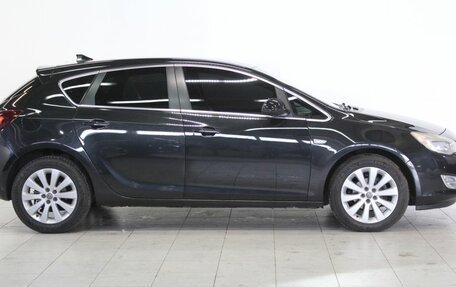 Opel Astra J, 2011 год, 829 000 рублей, 3 фотография