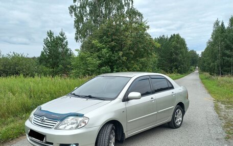 Toyota Corolla, 2004 год, 1 220 000 рублей, 2 фотография