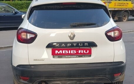 Renault Kaptur I рестайлинг, 2018 год, 1 200 000 рублей, 3 фотография