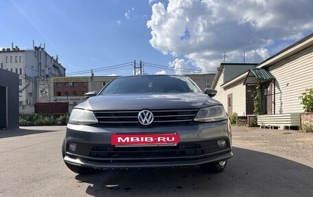 Volkswagen Jetta VI, 2014 год, 1 300 000 рублей, 2 фотография