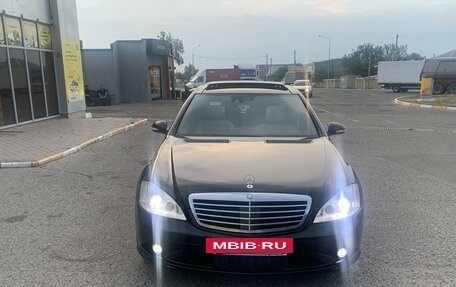 Mercedes-Benz S-Класс, 2006 год, 1 250 000 рублей, 2 фотография