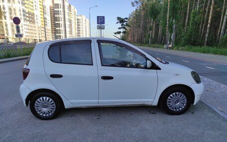 Toyota Vitz, 2001 год, 399 000 рублей, 3 фотография