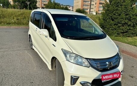 Honda Freed I, 2012 год, 1 460 000 рублей, 2 фотография