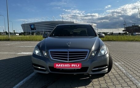 Mercedes-Benz E-Класс, 2010 год, 1 700 000 рублей, 2 фотография