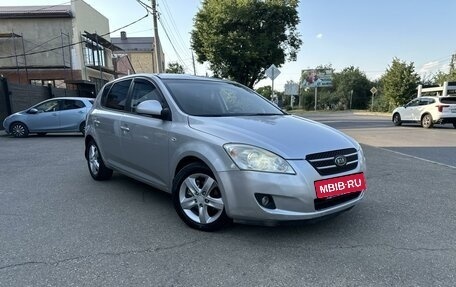 KIA cee'd I рестайлинг, 2007 год, 715 000 рублей, 2 фотография