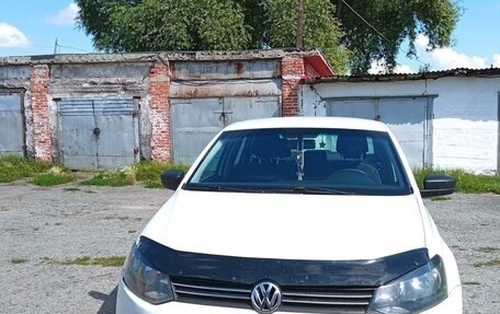 Volkswagen Polo VI (EU Market), 2012 год, 700 000 рублей, 2 фотография