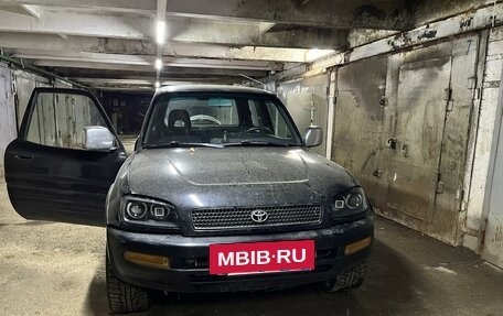 Toyota RAV4, 1997 год, 400 000 рублей, 3 фотография