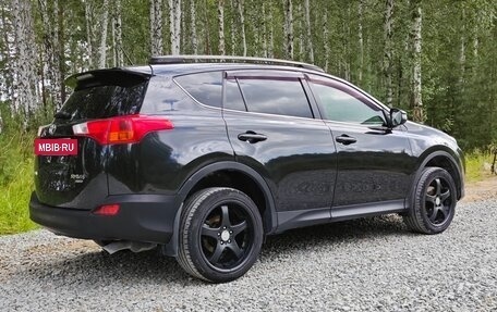 Toyota RAV4, 2013 год, 1 650 000 рублей, 5 фотография