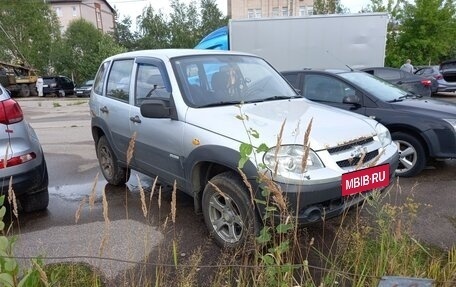 Chevrolet Niva I рестайлинг, 2011 год, 280 000 рублей, 3 фотография