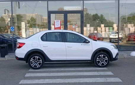 Renault Logan II, 2022 год, 1 370 000 рублей, 3 фотография