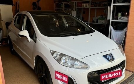 Peugeot 308 II, 2011 год, 1 100 000 рублей, 3 фотография