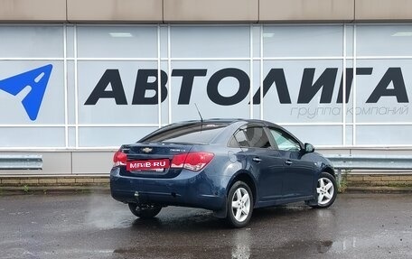 Chevrolet Cruze II, 2010 год, 607 000 рублей, 2 фотография