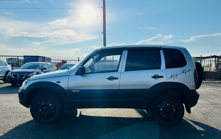 Chevrolet Niva I рестайлинг, 2011 год, 649 000 рублей, 2 фотография