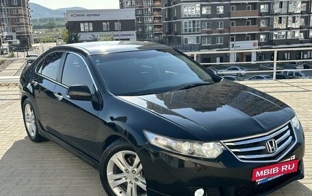 Honda Accord VIII рестайлинг, 2008 год, 1 050 000 рублей, 2 фотография