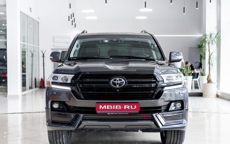 Toyota Land Cruiser 200, 2019 год, 9 200 000 рублей, 2 фотография