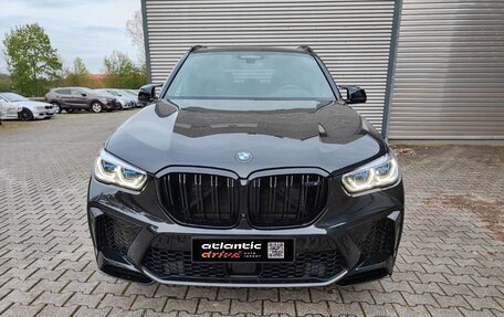 BMW X5 M, 2021 год, 10 990 000 рублей, 2 фотография