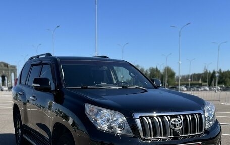 Toyota Land Cruiser Prado 150 рестайлинг 2, 2009 год, 2 600 000 рублей, 2 фотография