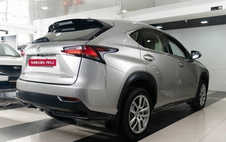 Lexus NX I, 2017 год, 3 120 000 рублей, 4 фотография