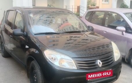 Renault Sandero I, 2012 год, 550 000 рублей, 1 фотография