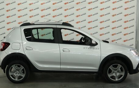 Renault Sandero II рестайлинг, 2019 год, 1 260 000 рублей, 2 фотография