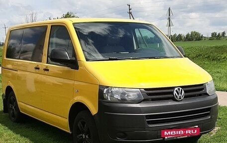 Volkswagen Transporter T5 рестайлинг, 2014 год, 1 750 000 рублей, 1 фотография