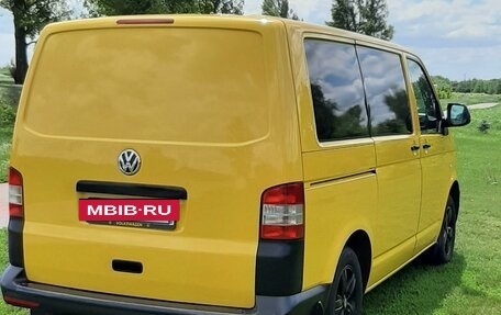 Volkswagen Transporter T5 рестайлинг, 2014 год, 1 750 000 рублей, 3 фотография