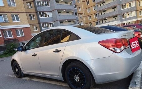 Chevrolet Cruze II, 2011 год, 773 300 рублей, 2 фотография