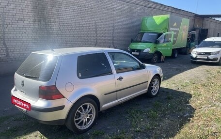 Volkswagen Golf IV, 2000 год, 320 000 рублей, 2 фотография