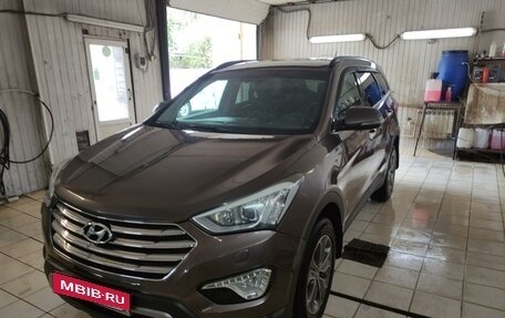 Hyundai Santa Fe III рестайлинг, 2014 год, 1 900 000 рублей, 2 фотография