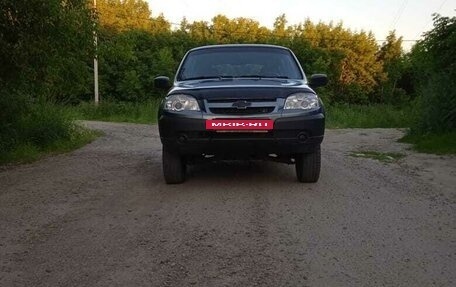 Chevrolet Niva I рестайлинг, 2013 год, 680 000 рублей, 2 фотография