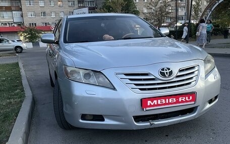 Toyota Camry, 2006 год, 870 000 рублей, 2 фотография