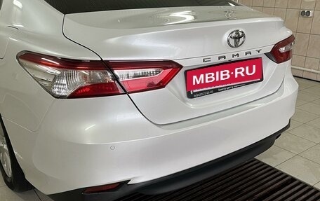 Toyota Camry, 2018 год, 2 650 000 рублей, 5 фотография