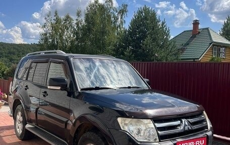 Mitsubishi Pajero IV, 2008 год, 1 850 000 рублей, 3 фотография