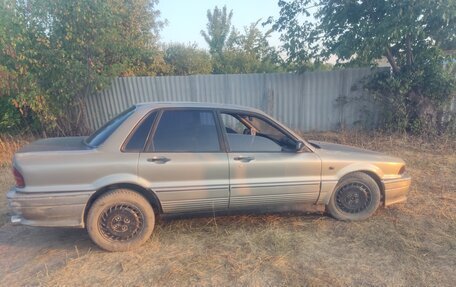 Mitsubishi Galant VIII, 1989 год, 150 000 рублей, 1 фотография