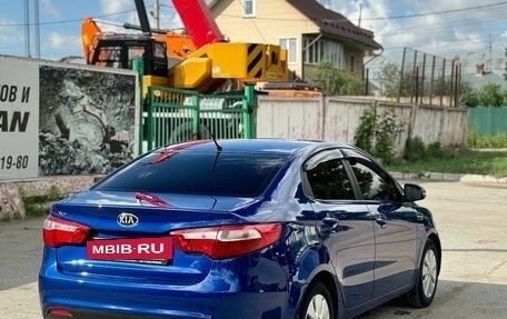 KIA Rio III рестайлинг, 2013 год, 900 000 рублей, 4 фотография